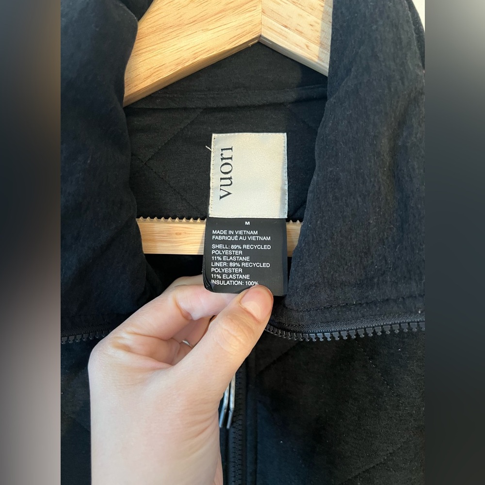 Vuori Black Quilted Zip-Front Jacket - Picture 5 of 8